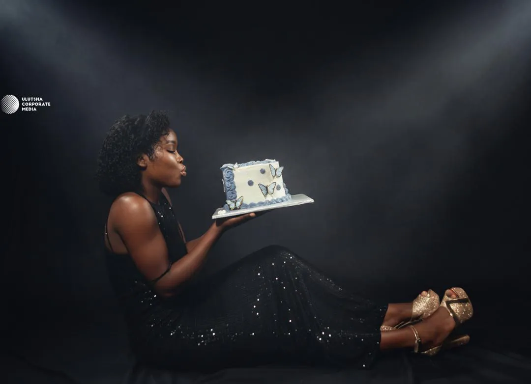 studio_and_outdoor_birthday_shoot_02 (1)